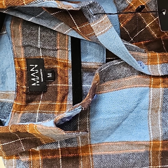 Men's Button Down Shirt - M - Picture 3 of 3